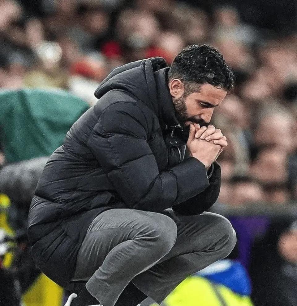 乐鱼平台-关于曼联训练开放日，转会期外线爆发引欢呼，全明星赛在即，高层口径保持一致的信息